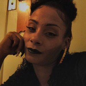 Meet your Posher, Meegan